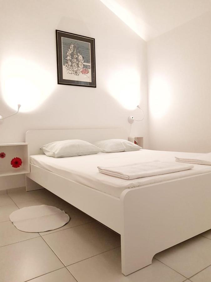 Apartmani Vrancic Mandre Exterior photo