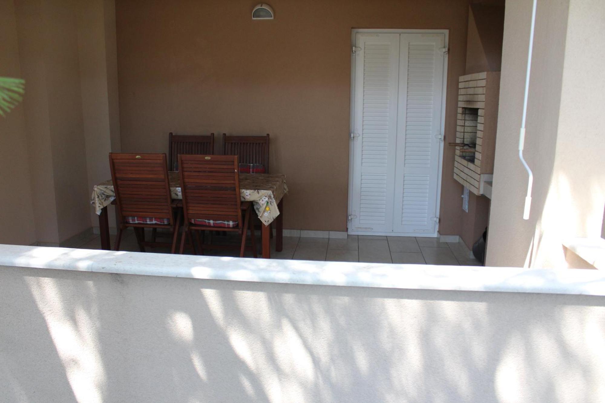 Apartmani Vrancic Mandre Exterior photo